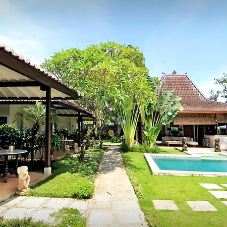 The Radian Villa Canggu Exterior foto